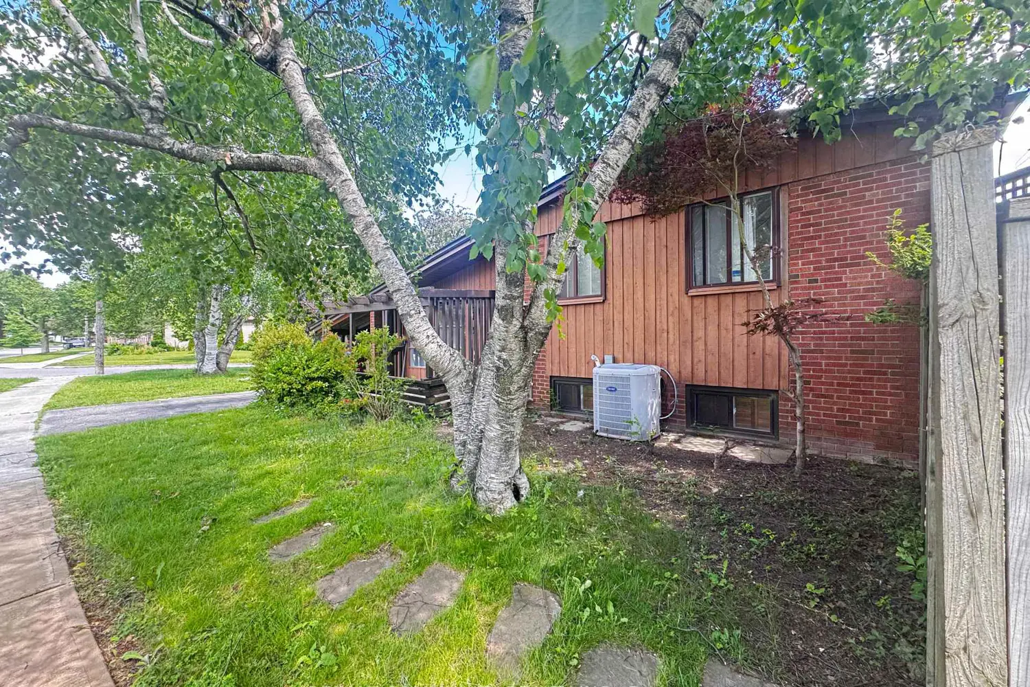 36 Benprice Court photo 2