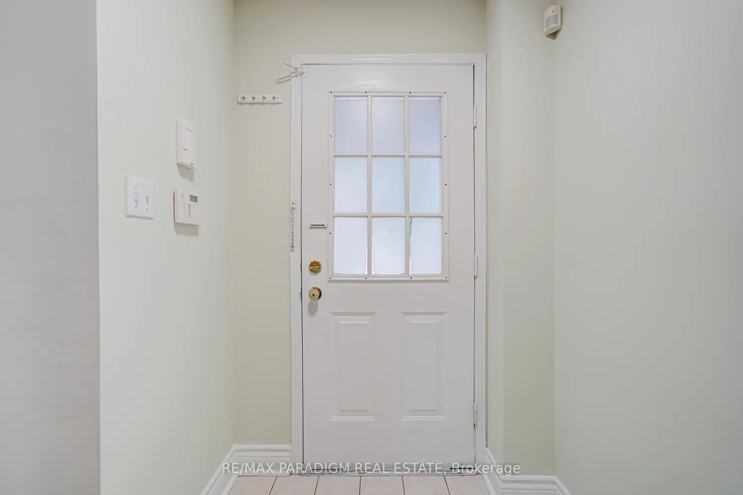 5420 Fallingbrook Drive 52 photo 4