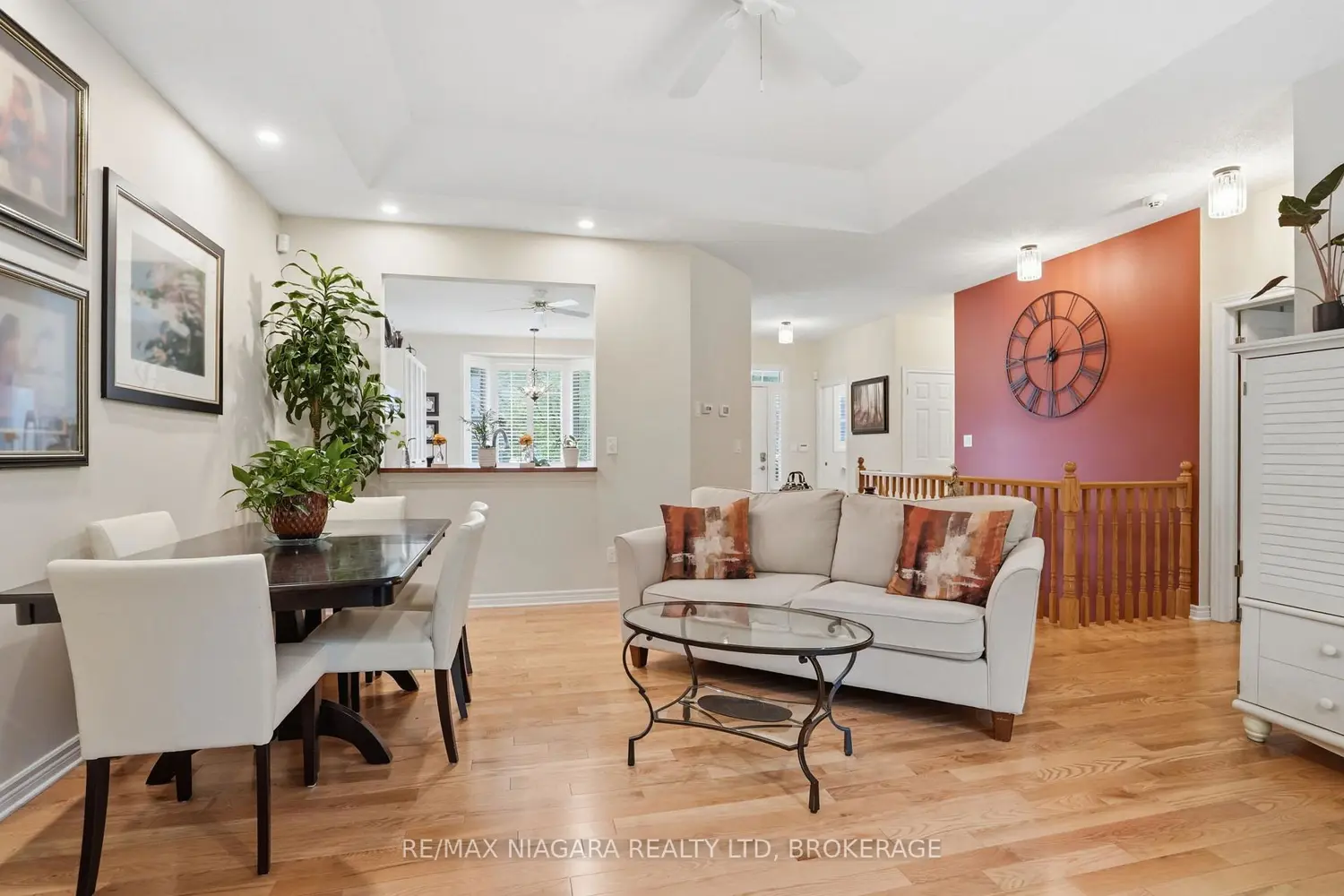99 Linwell Road 10 photo 4