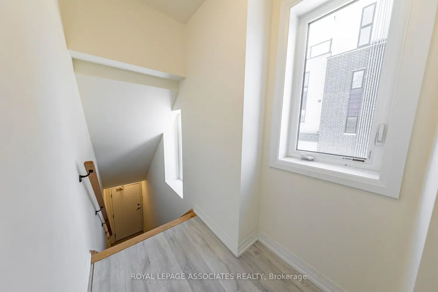 30 Liben Way 44 photo 3