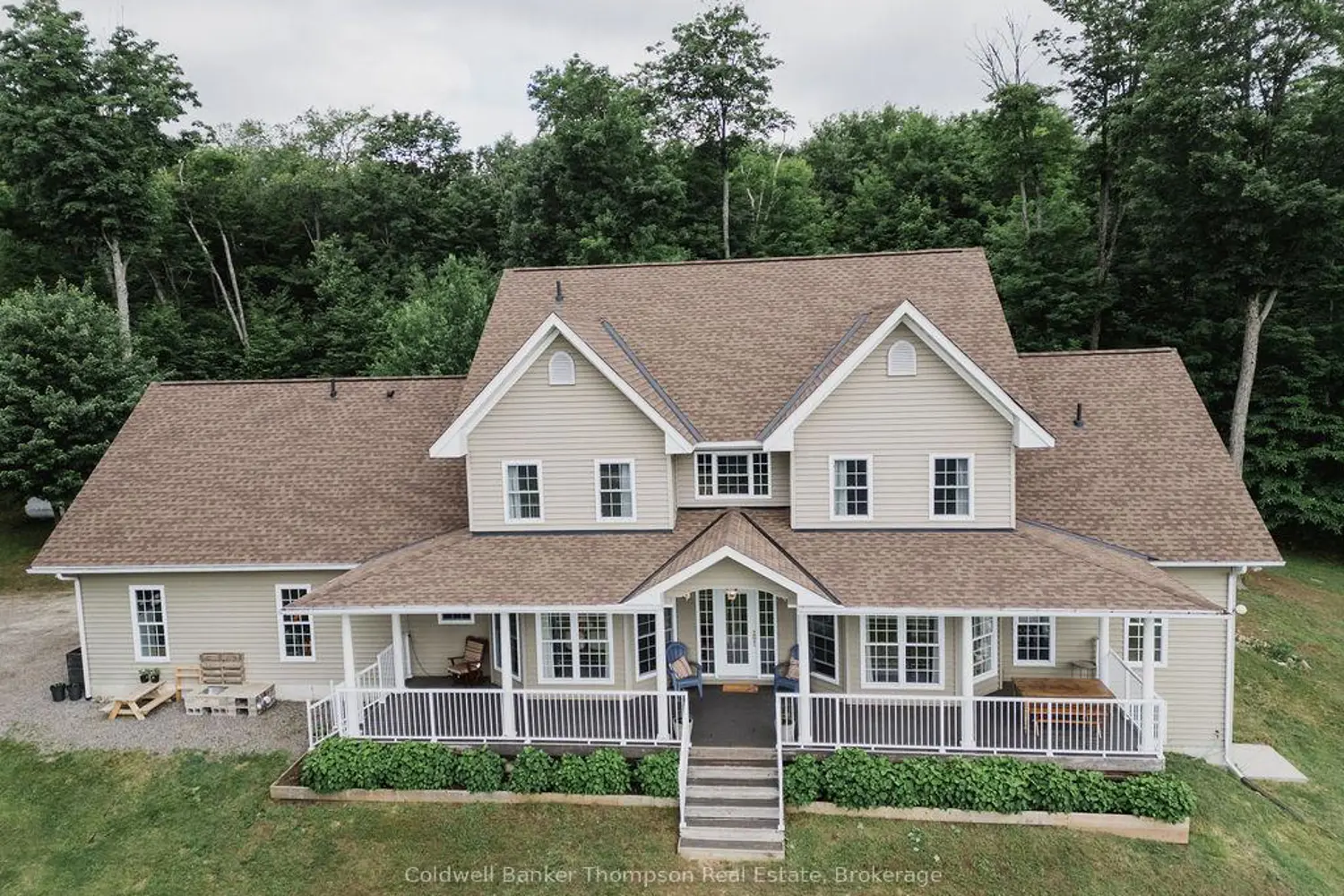 383 Tower Road photo 2