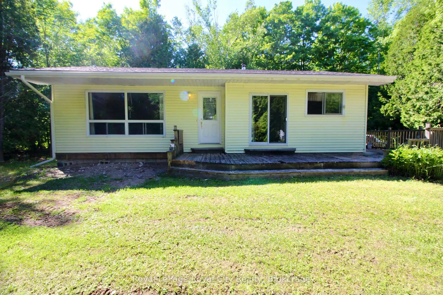 42 Warner Bay Road photo 3