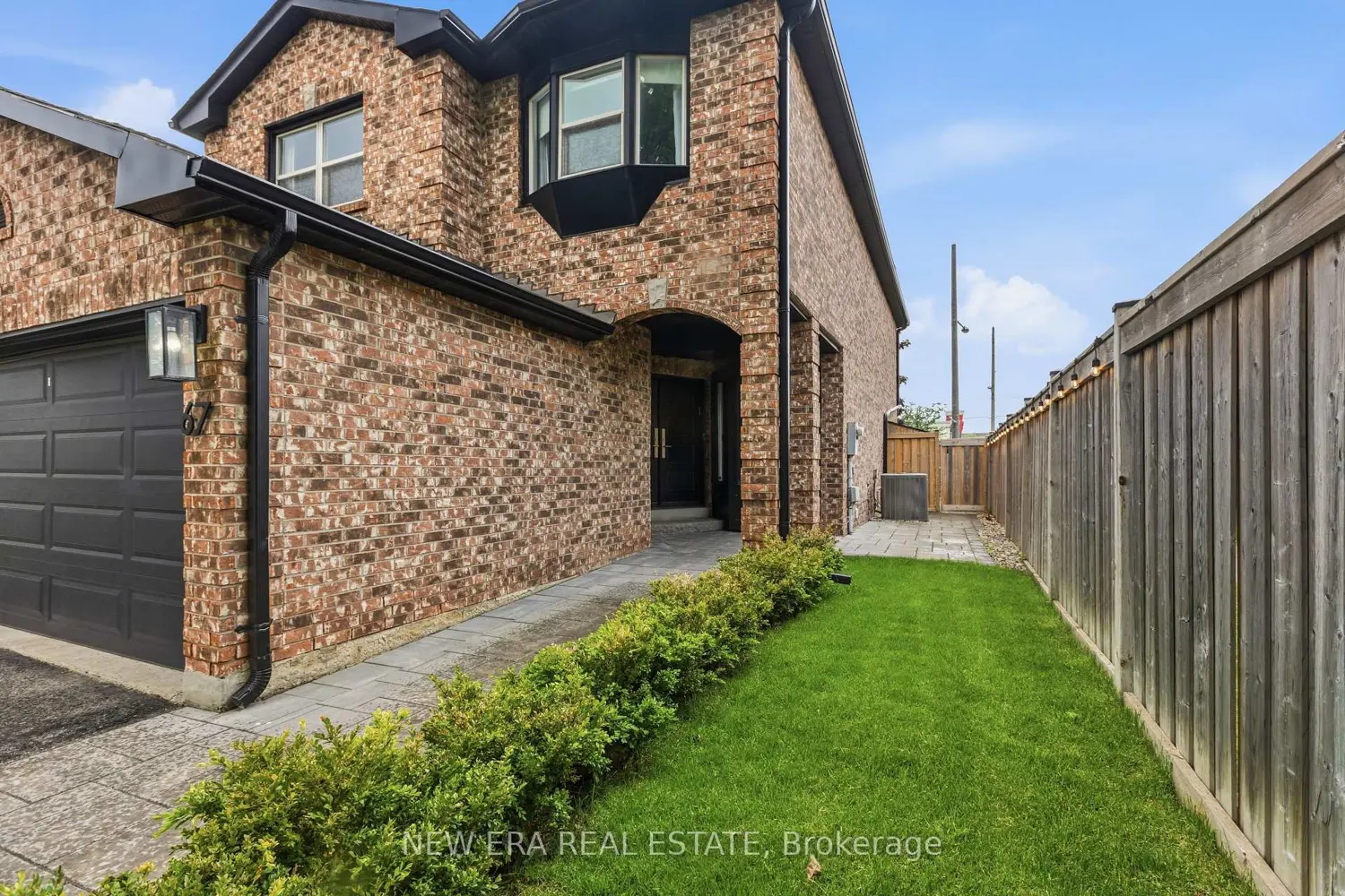 67 Chilmar Crescent photo 2