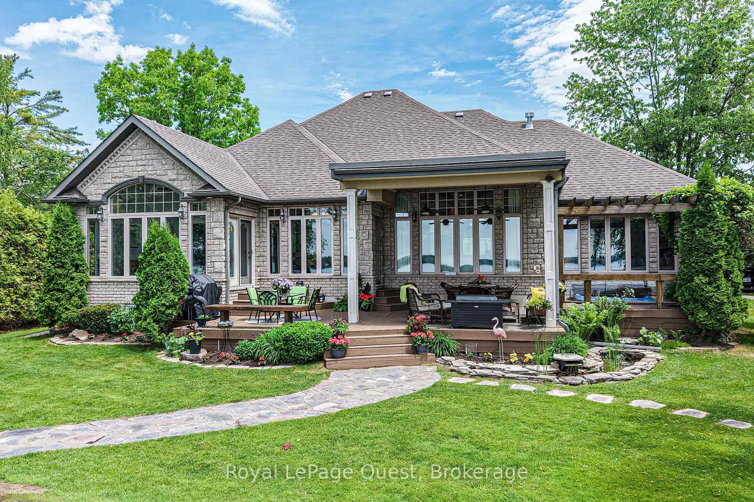 199 Victoria Crescent