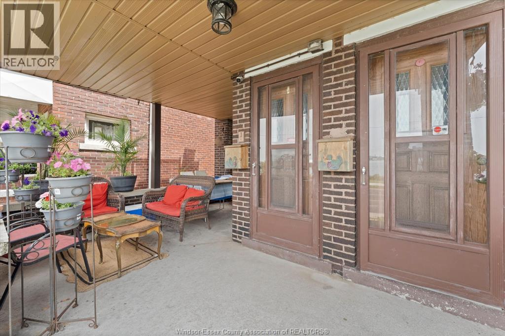 1331 Riverside Drive, Windsor, ON, N9A2T8 photo 5
