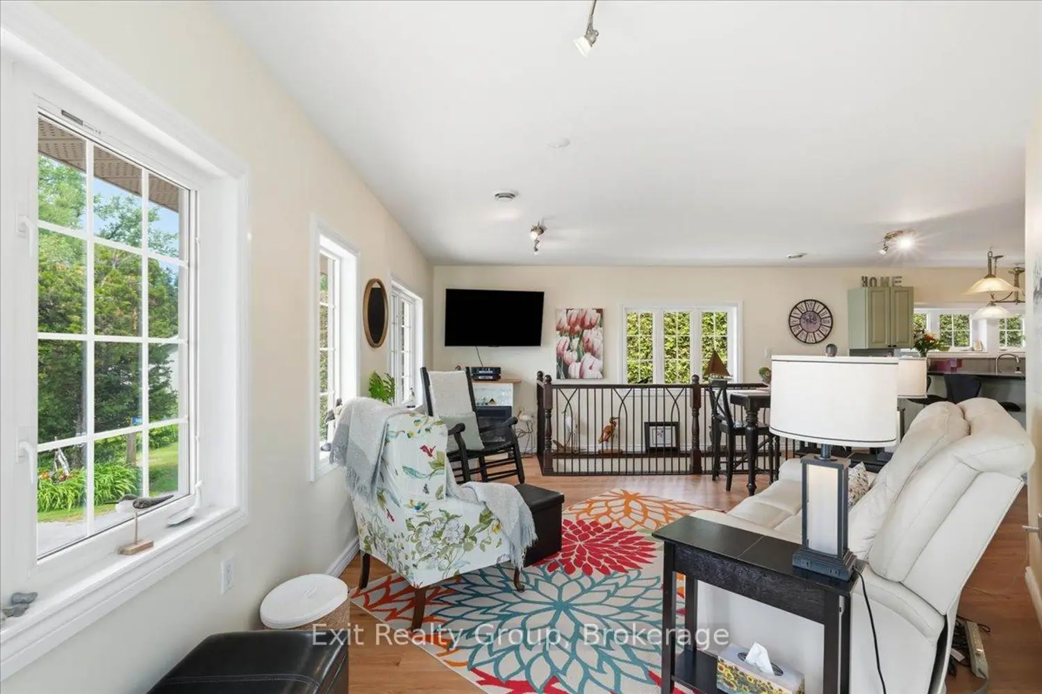 144 Bayview Lane photo 2