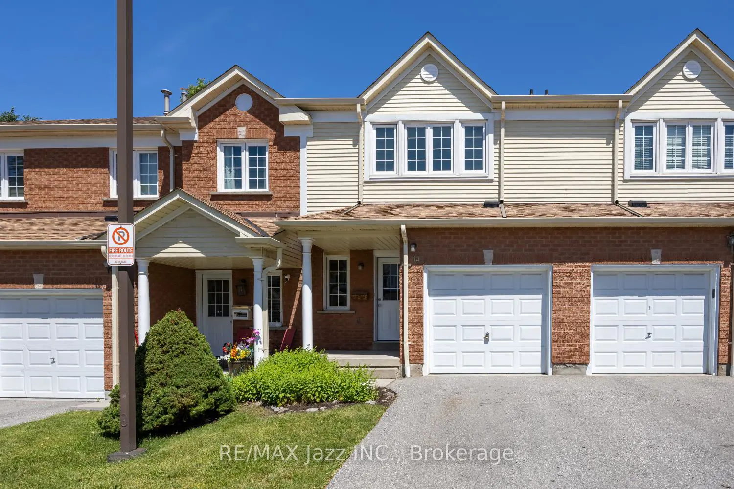 10 Bassett Boulevard 14