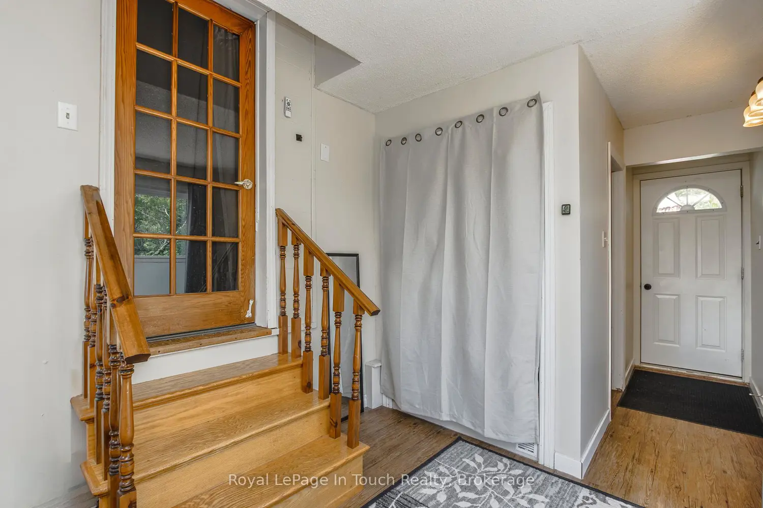 477 Murray Road photo 3