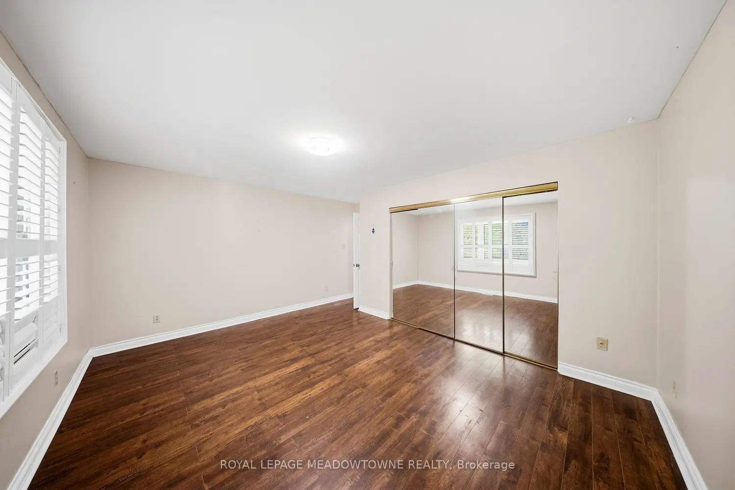9078 Wellington Rd 124 photo 5