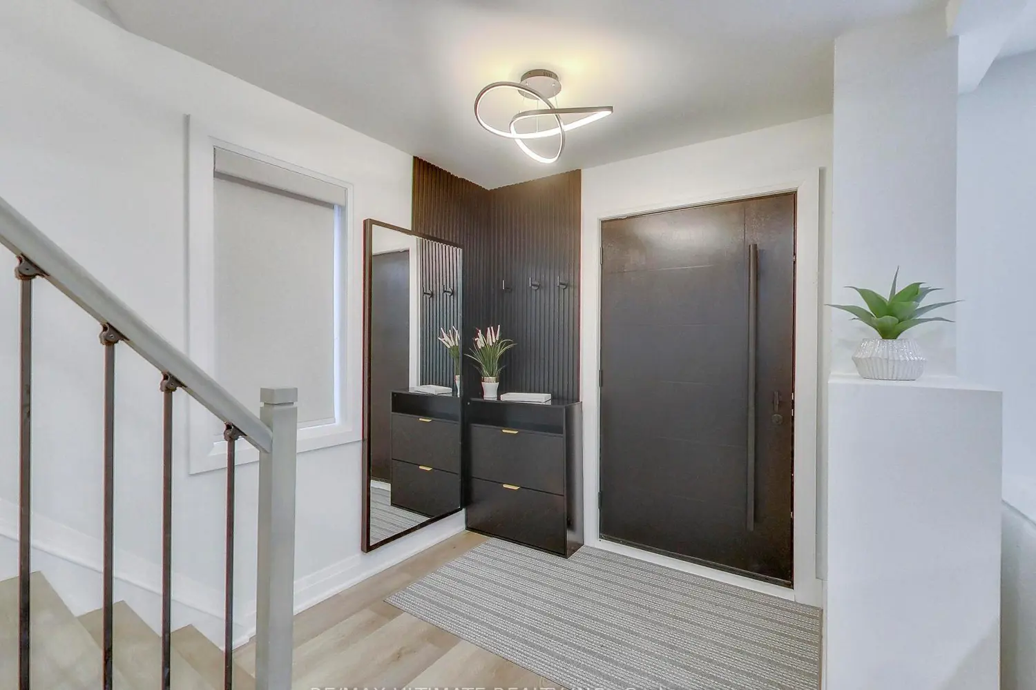 11 Blandorman Road photo 2