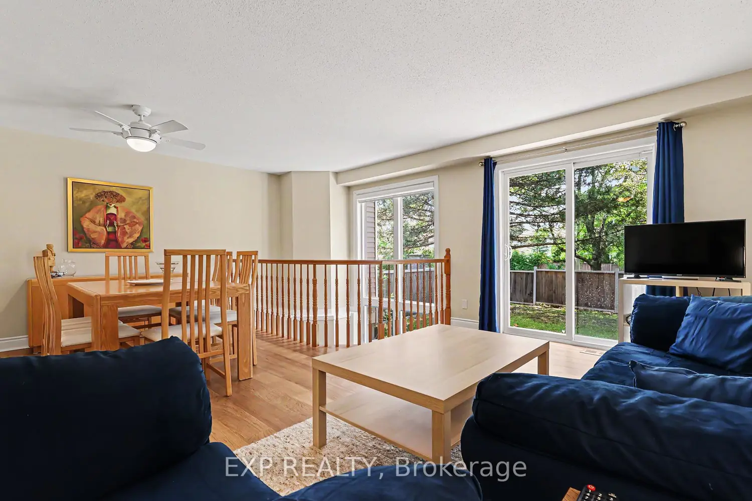 1856 Summerfields Crescent 25 photo 4