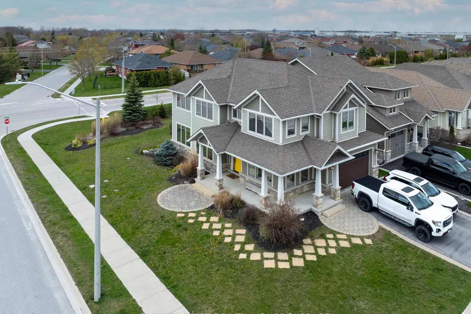 64 Tessa Boulevard
