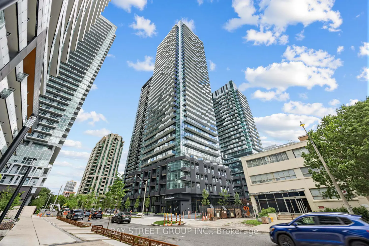 110 Broadway Avenue 1602