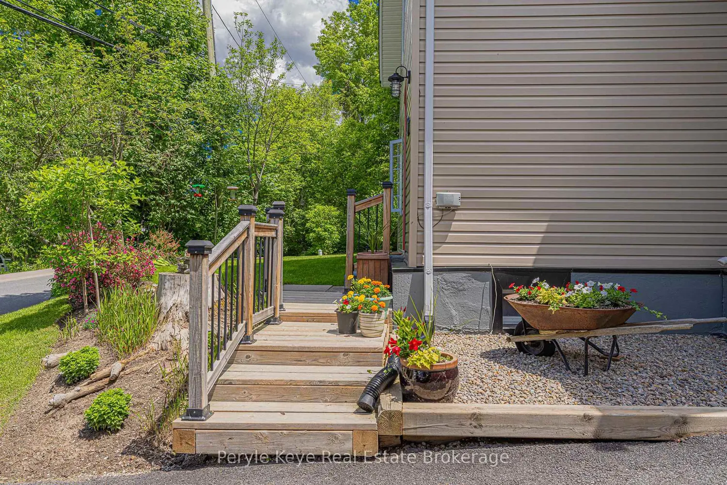 14 Milton Street photo 4