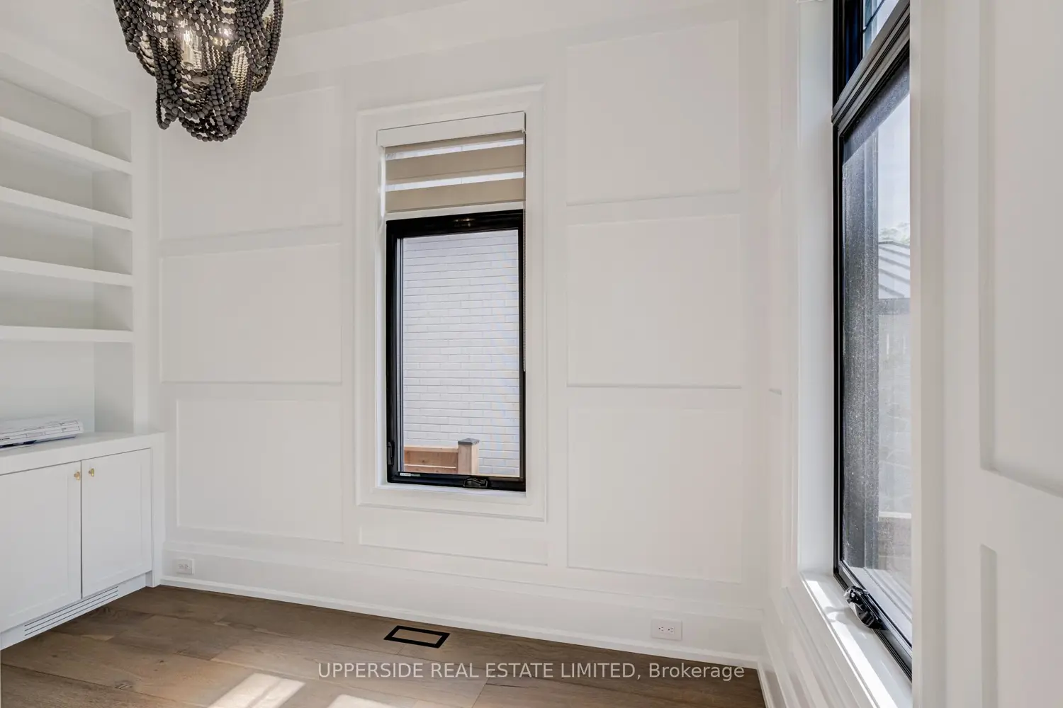 152 Wells Street photo 4