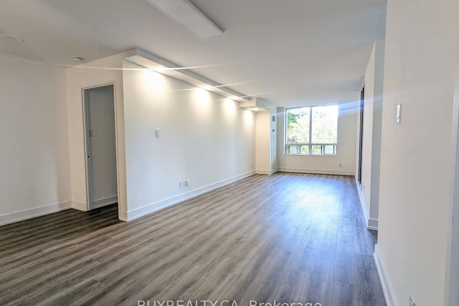 256 Doris Avenue 308 photo 4