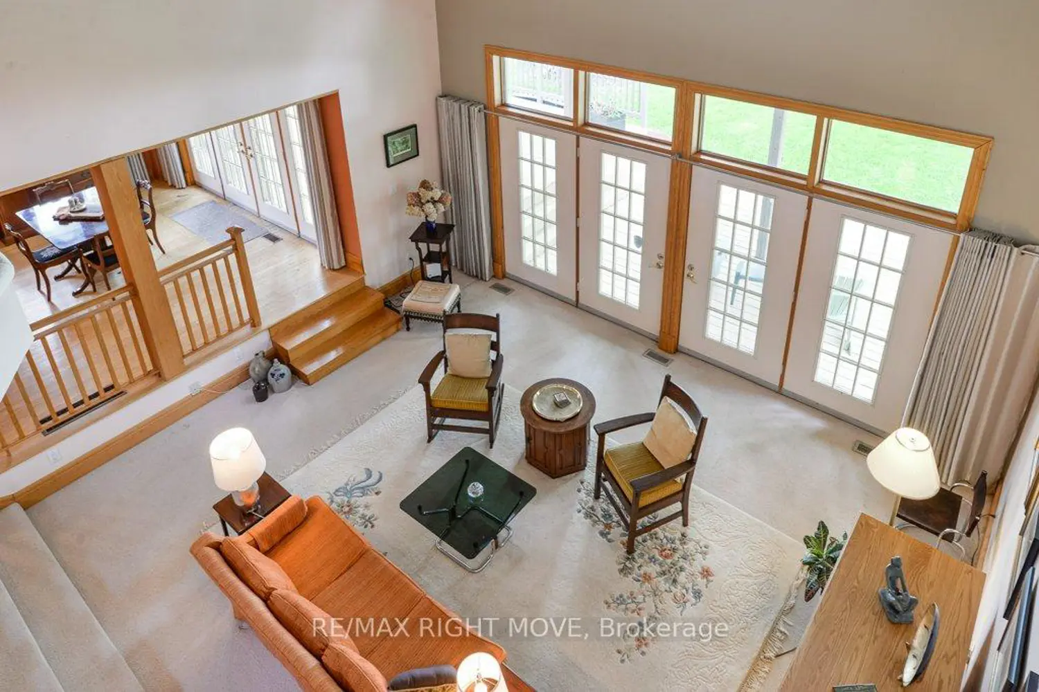 3866 Glenrest Drive photo 4