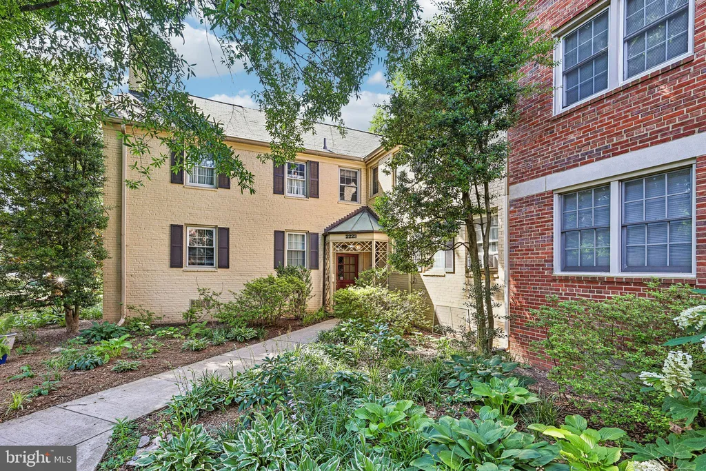 2223 Washington Avenue Unit 103, Silver Spring, MD 20910
