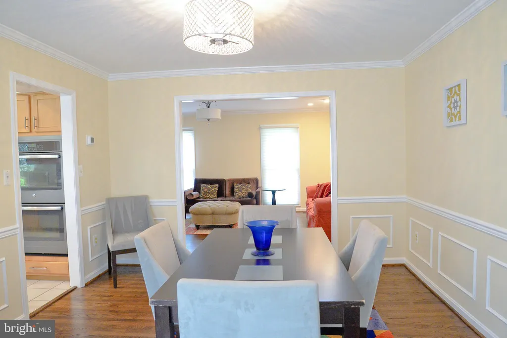 2124 Cherry Leaf Lane, Silver Spring, MD 20906 photo 5