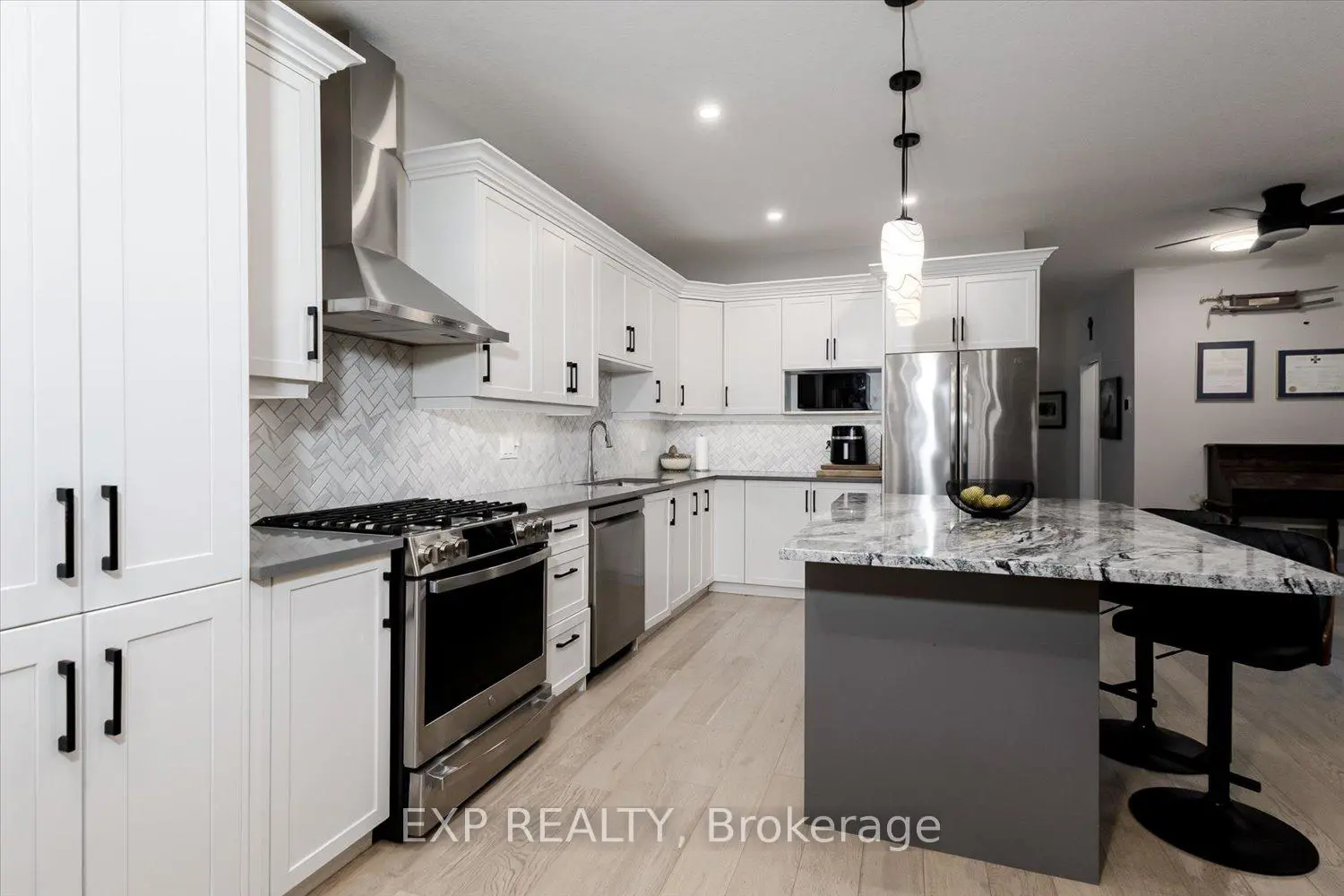 4700 Hamilton Road 31 photo 5