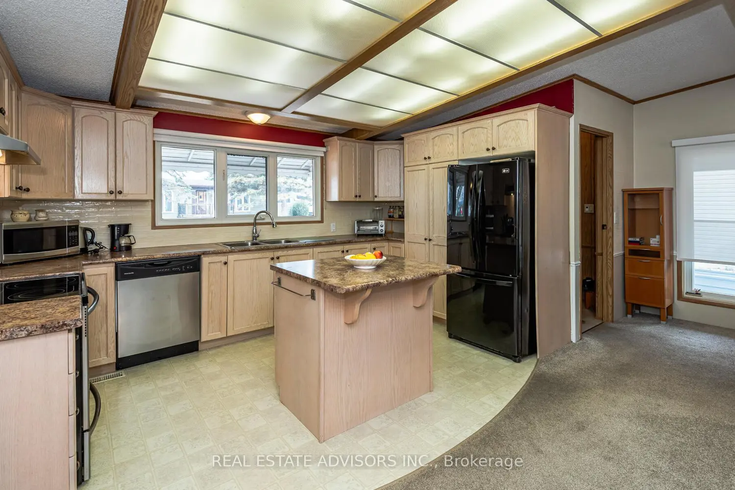 50 Juno Crescent photo 4