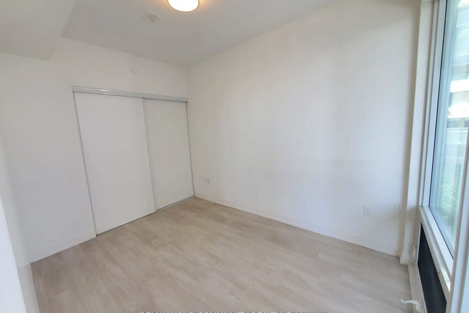 15 Queens Quay 408 photo 4