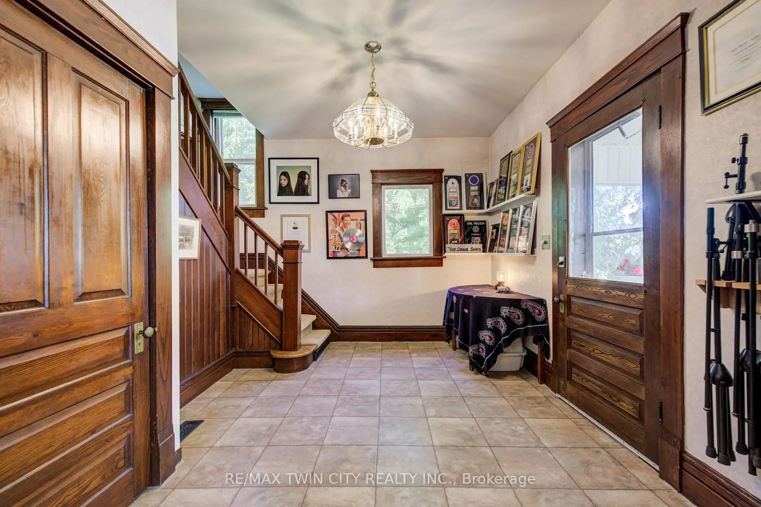 140 Shade Street photo 4