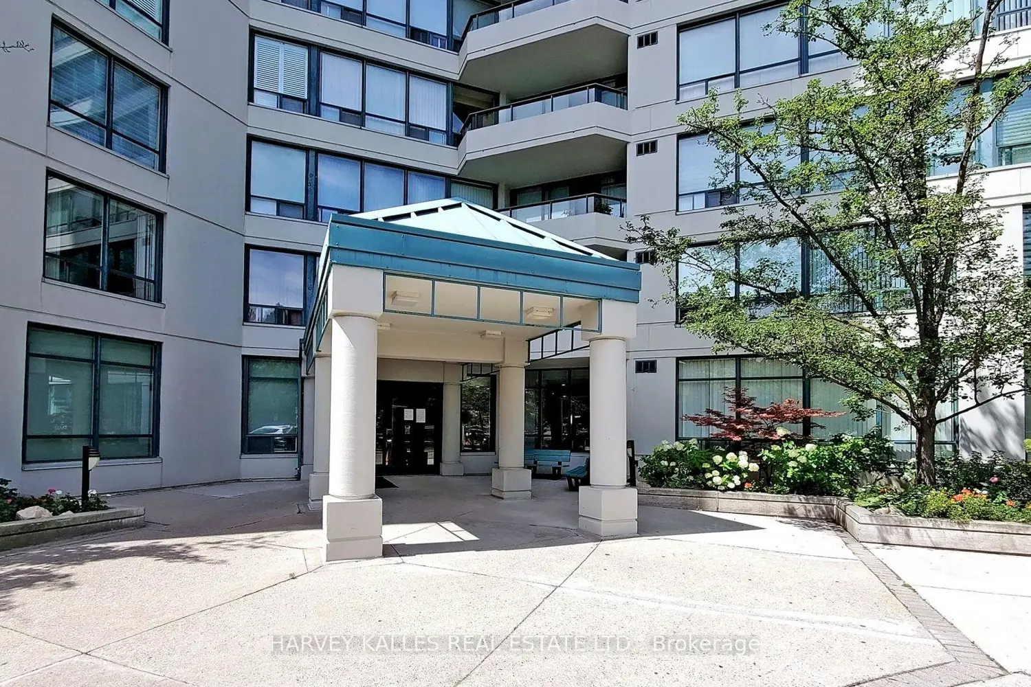 120 Promenade Circle 212