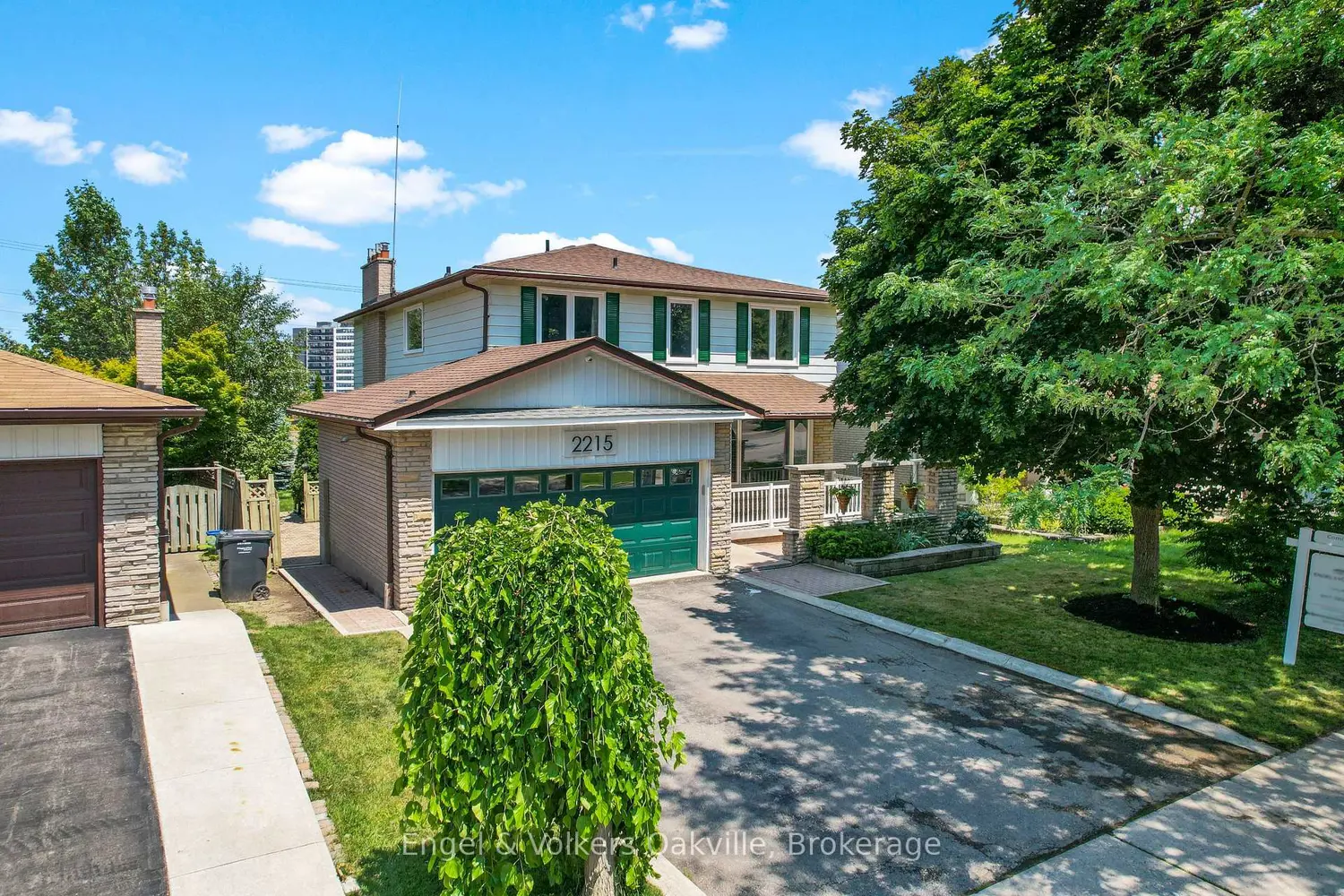2215 Springfield Court