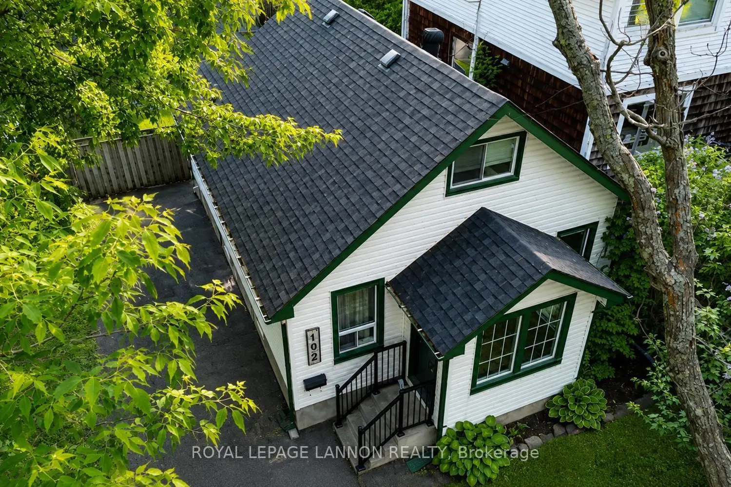 102 Kenogami Avenue photo 3