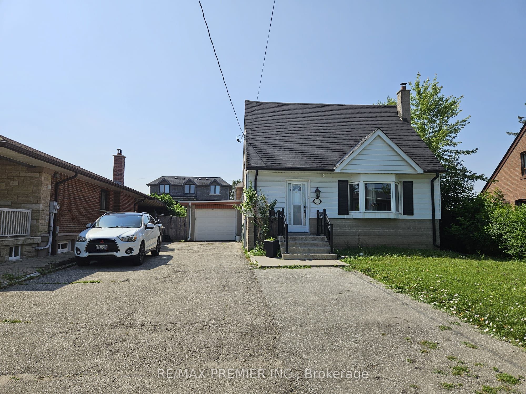 Bsmt Apt A-31 Compton Crescent, Toronto, ON, M3M 2C3