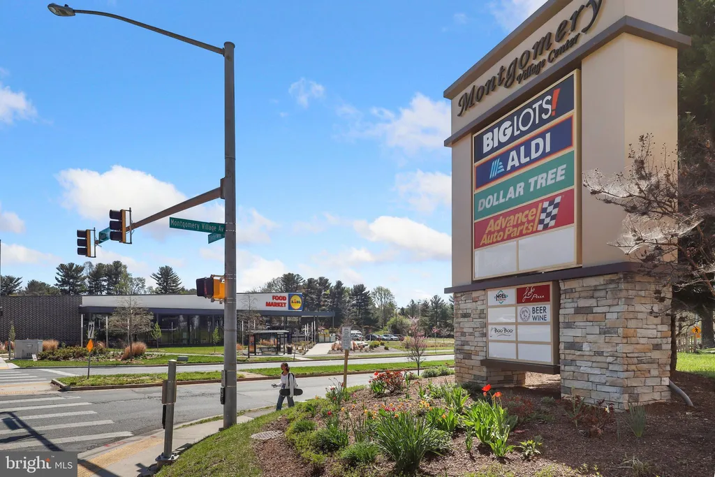 18948 Montgomery Village Avenue, Gaithersburg, MD 20886