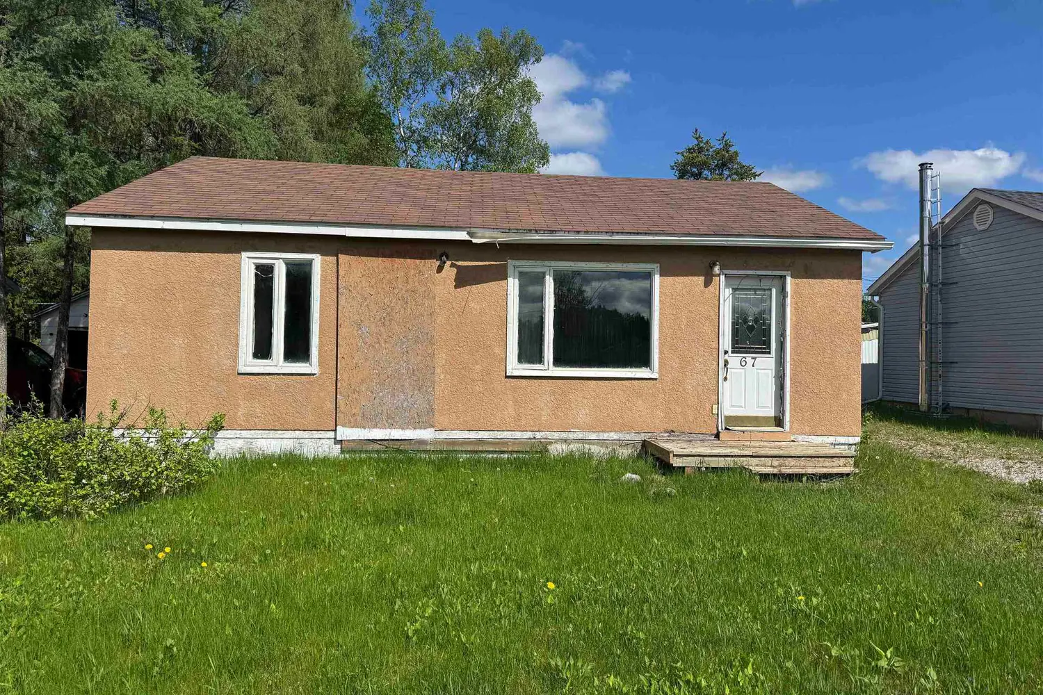 67 Manitou Road photo 2