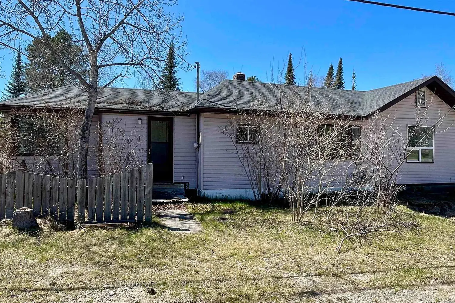 70 Armstrong Street photo 2