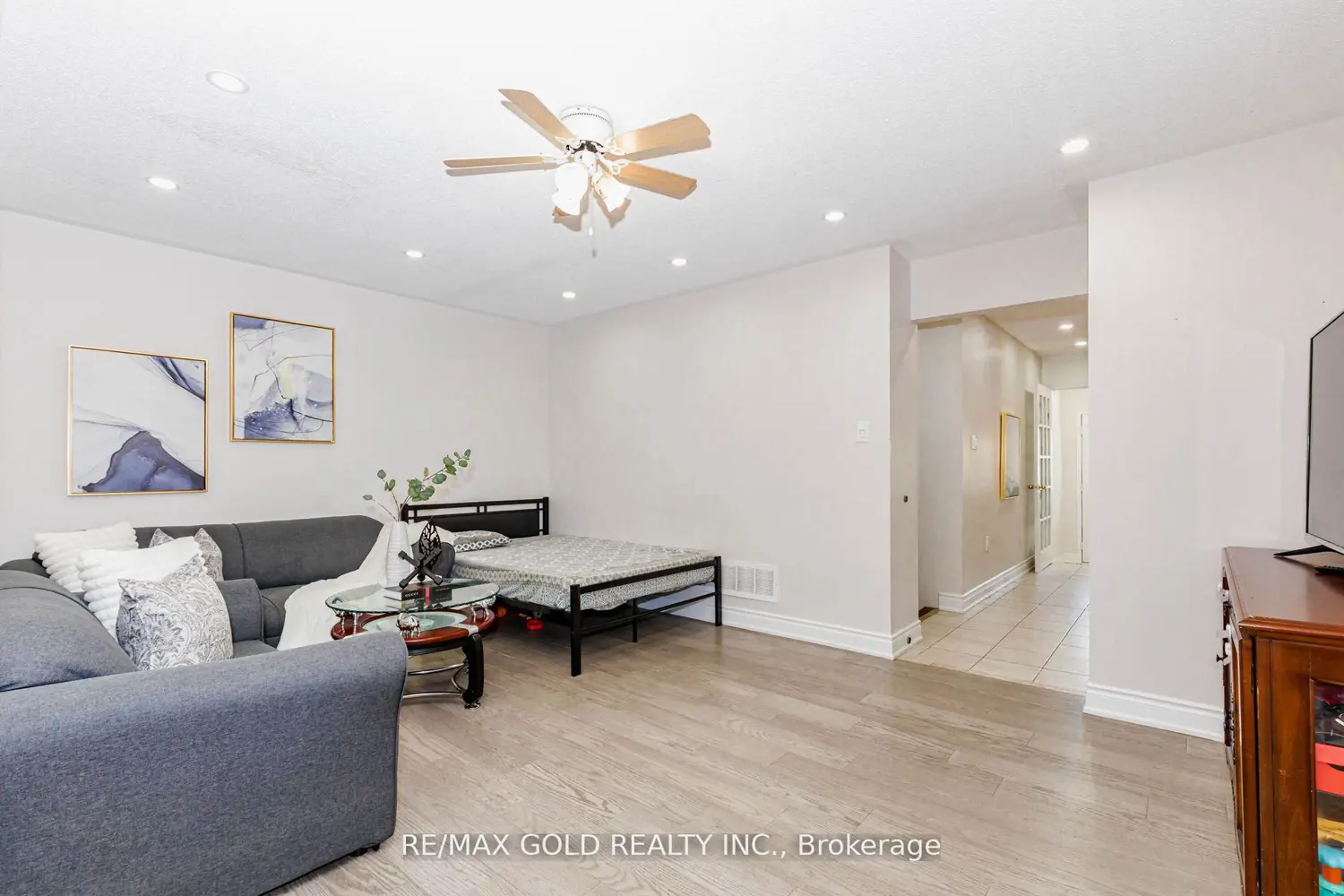 48 Sugarberry Drive photo 5