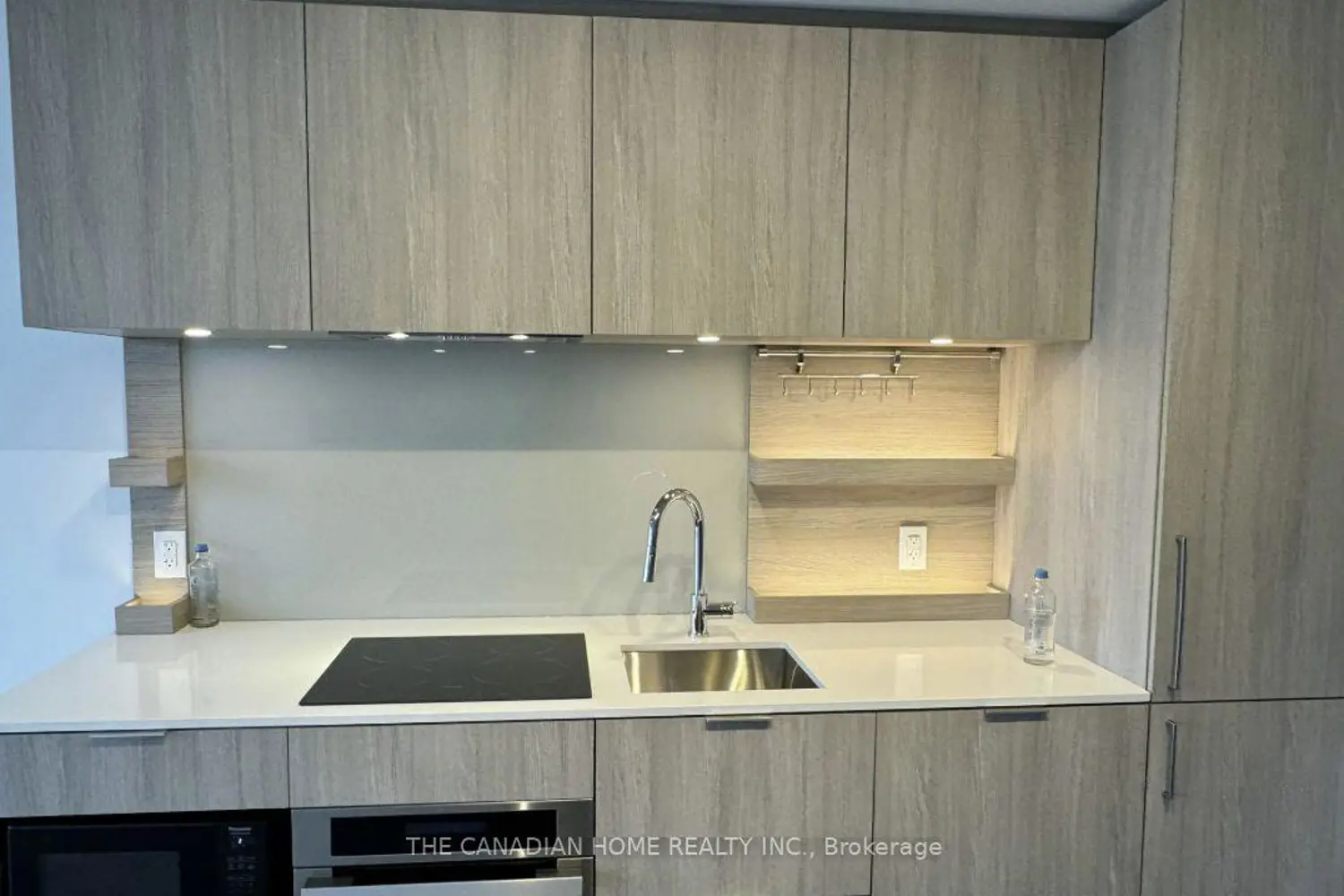 28 Ann Street 323 photo 3