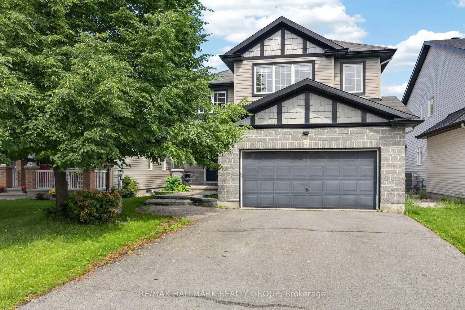 520 Mazari Crescent