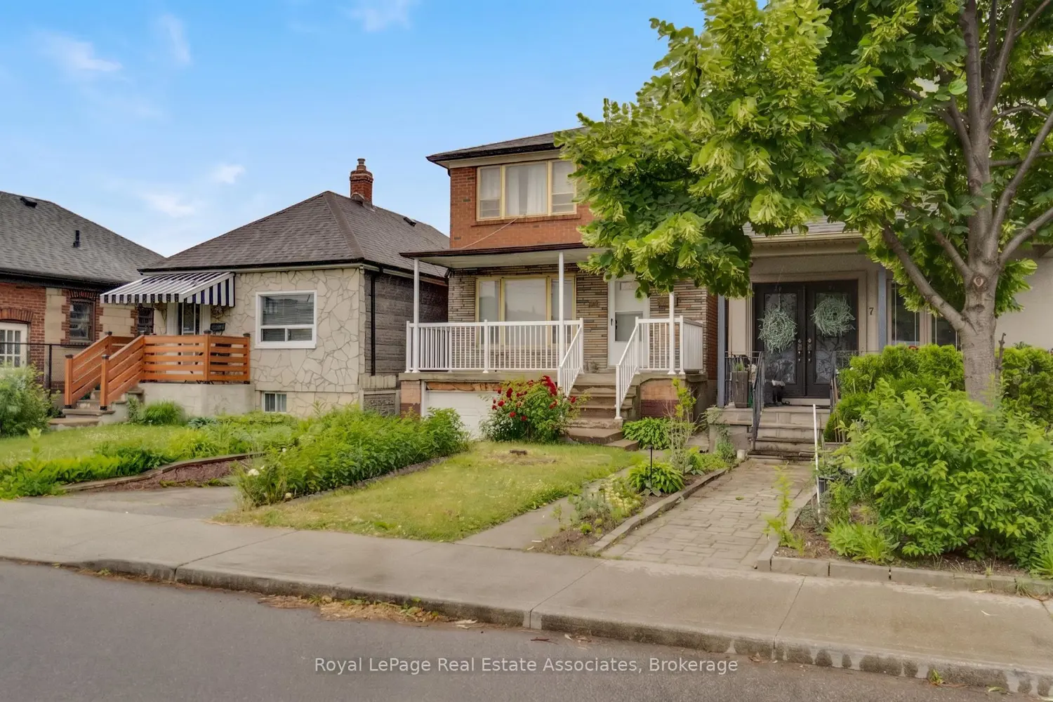 5 Homeview Avenue photo 3