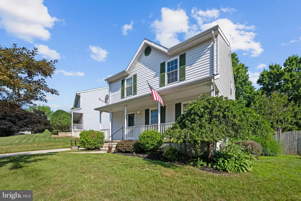 785 Woodsman Circle, Hampstead, MD 21074 photo 3