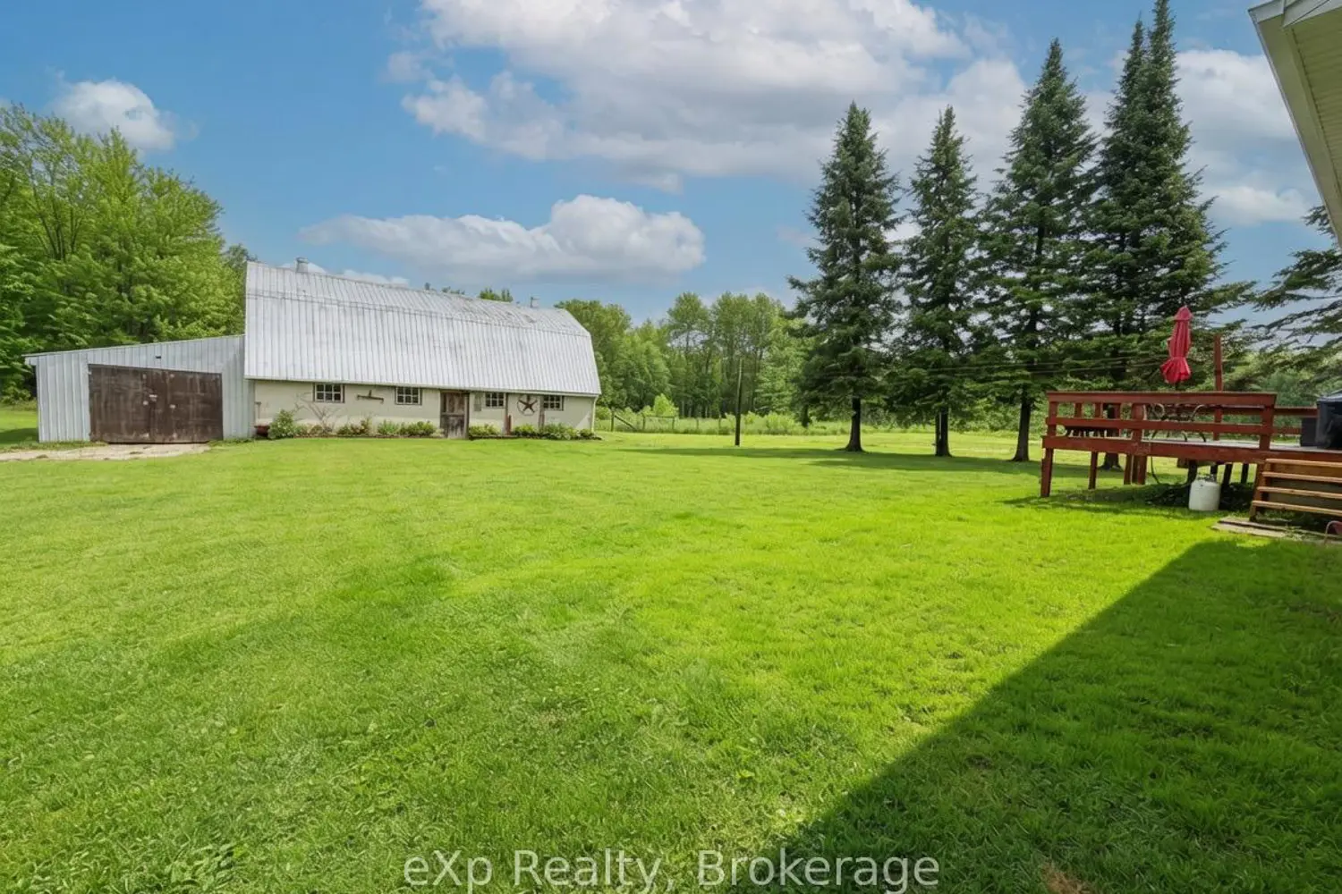 255351 Concession 1 Road photo 2