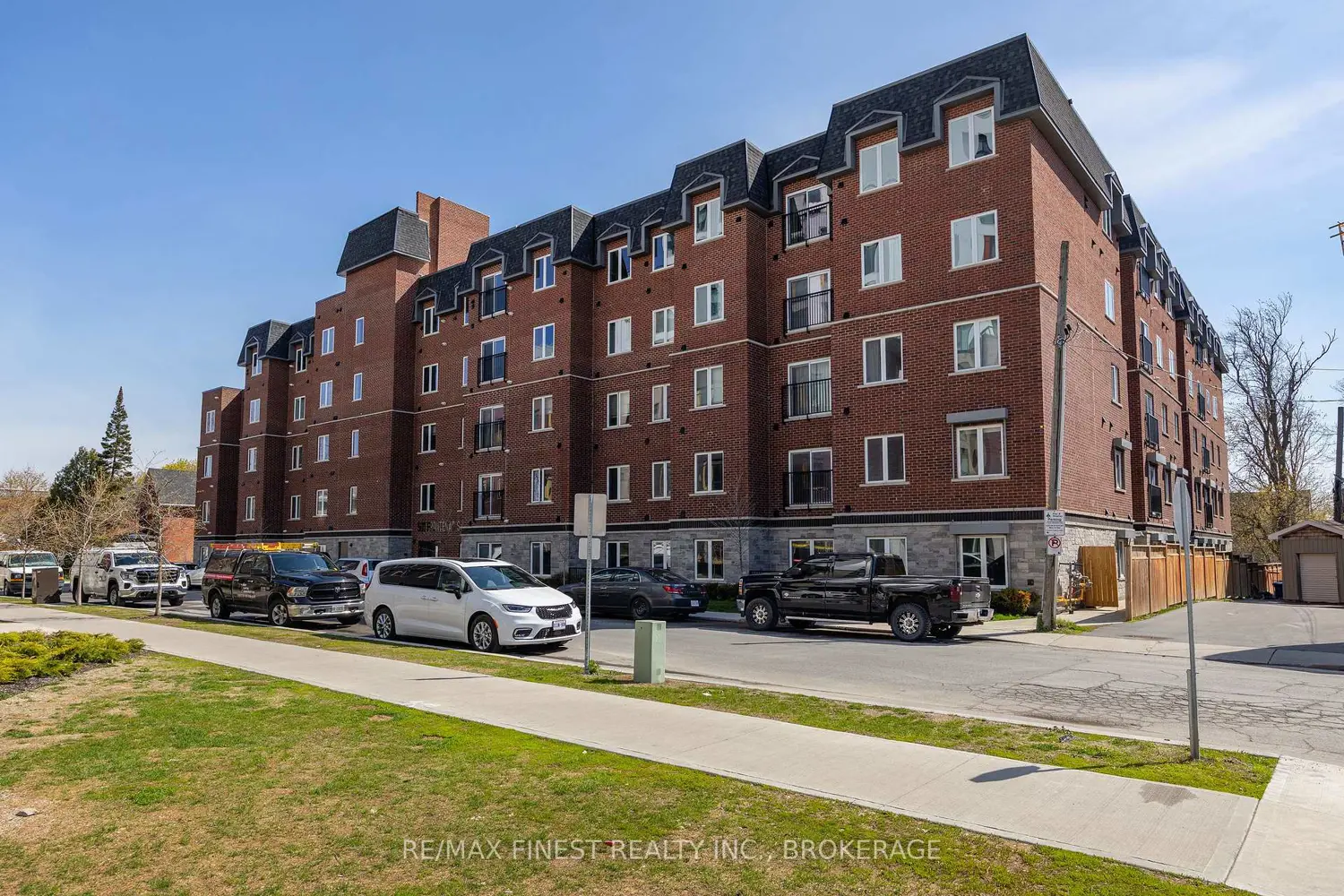 501 Frontenac Street 308