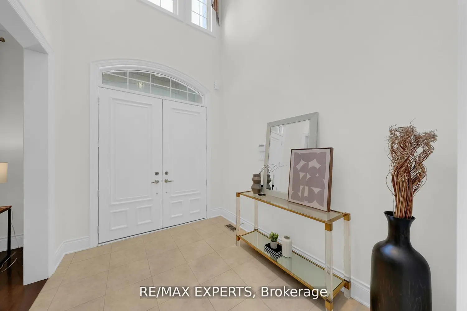 134 Orleans Circle photo 4