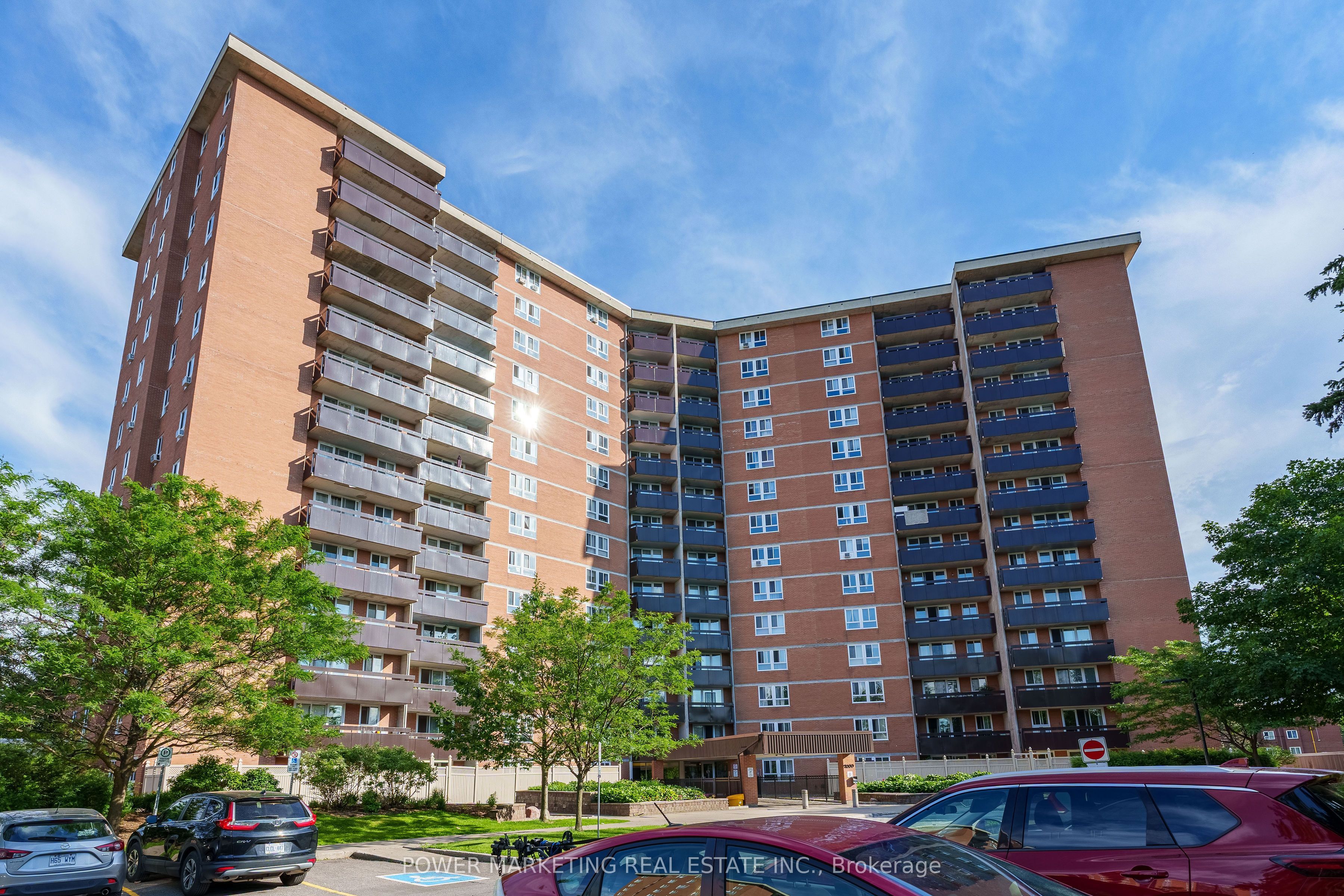 1107-2000 Jasmine Crescent, Ottawa, ON, K1J 8K4