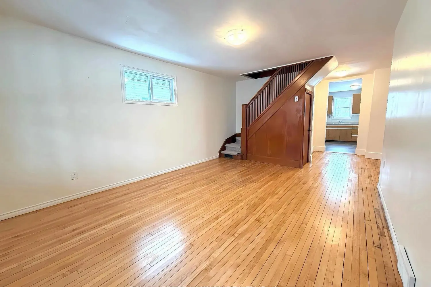 205 Second Avenue photo 3