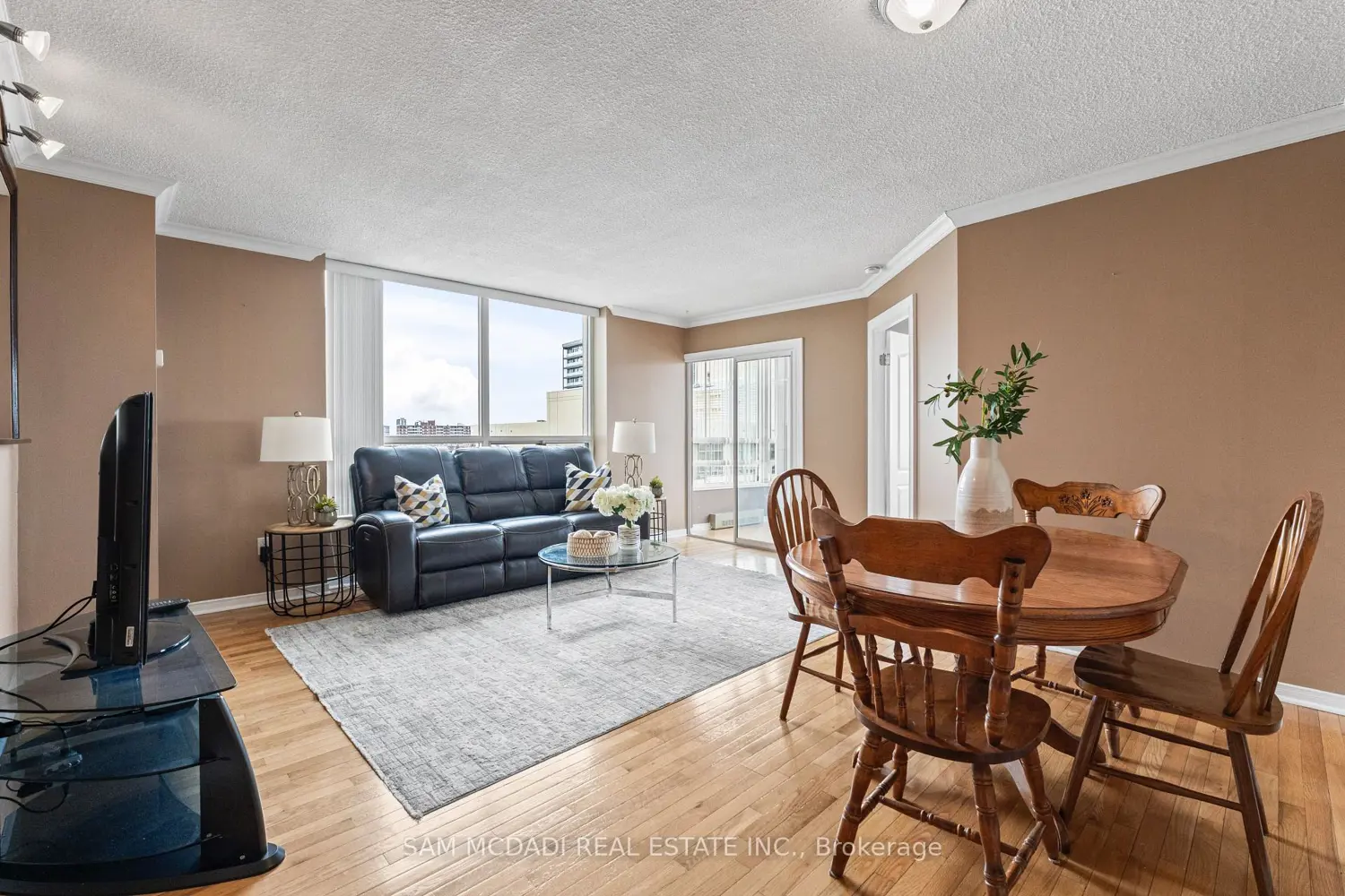 75 King Street 1105 photo 3