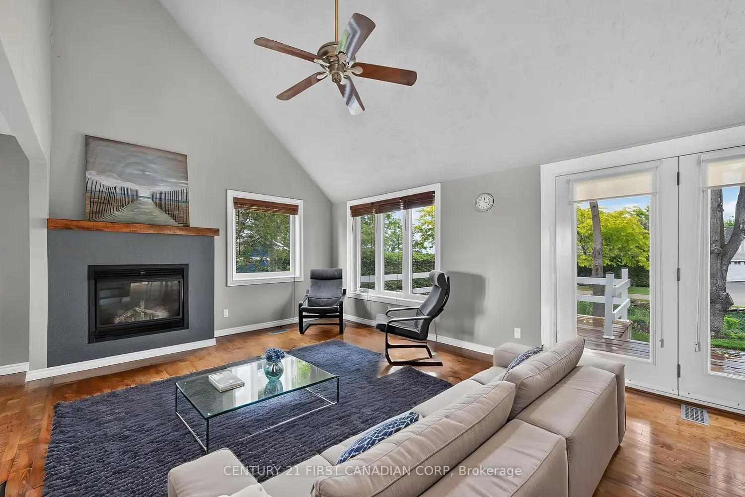 33943 Sunnyridge Road photo 4