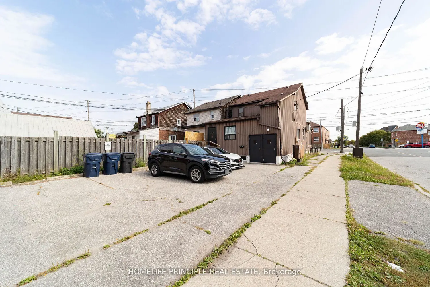 1608 Weston Road photo 5