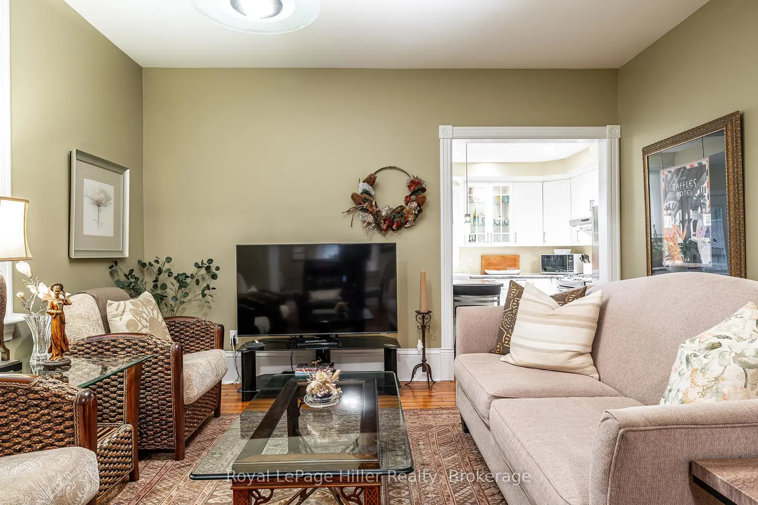 121 Milton Street photo 3
