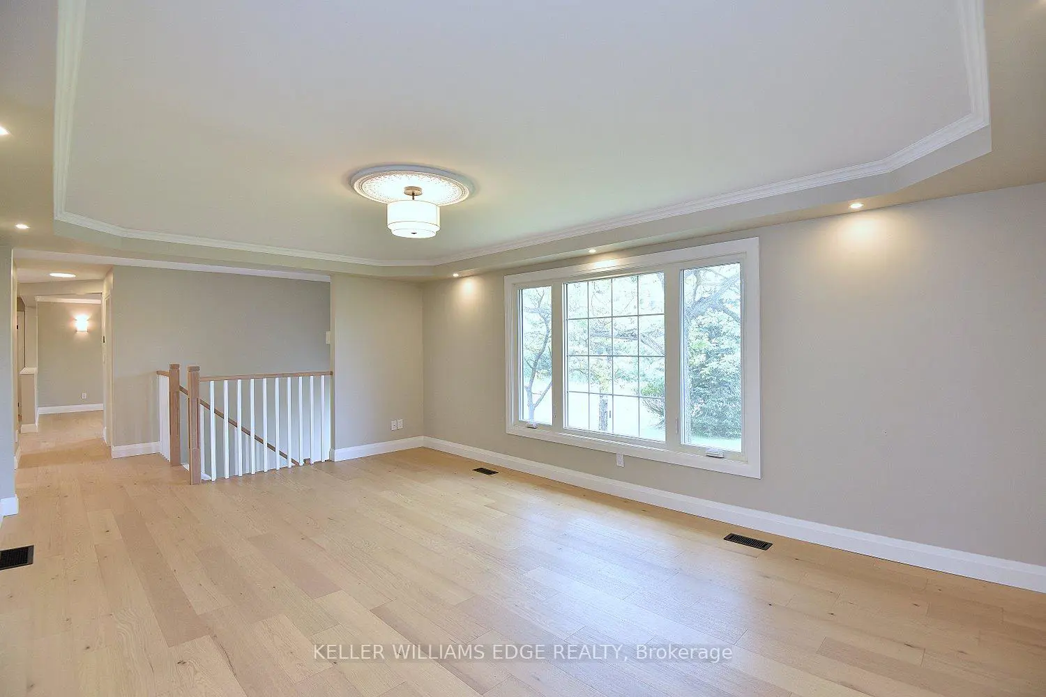 1837 6Th Con Road photo 4