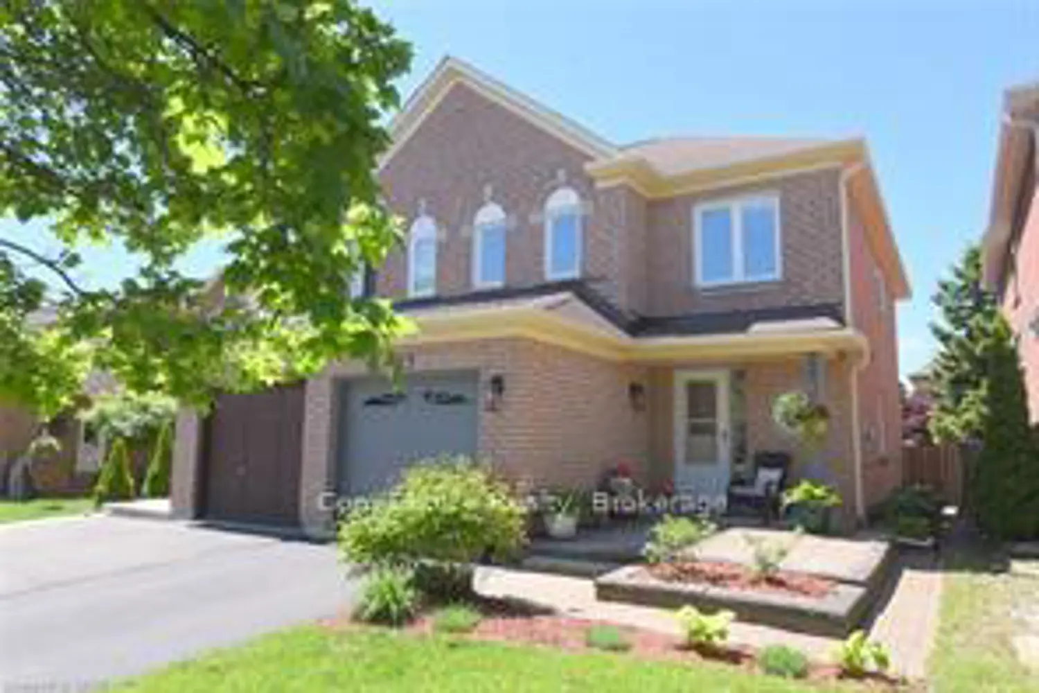 27 Harnesworth Crescent